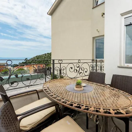 Appartement Tomic 2 Makarska