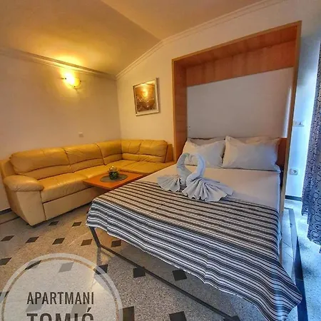 Tomic 2 Apartment