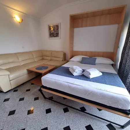 Apartment Tomic 2